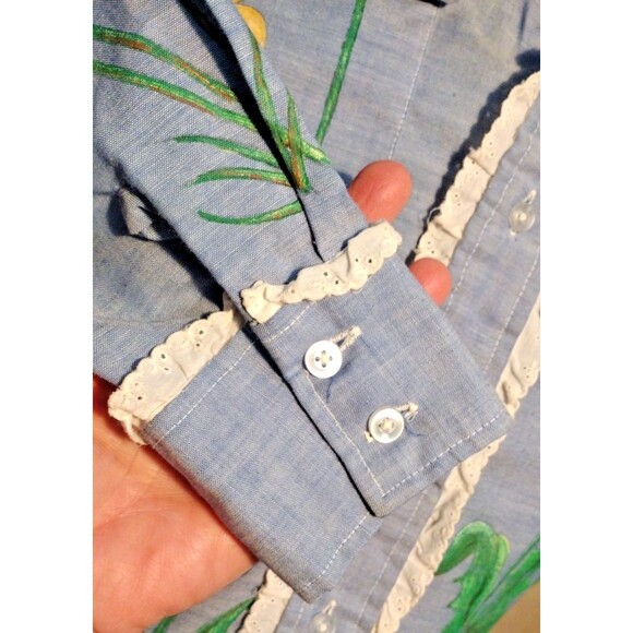 VTG 70s Artsy Hand Painted Eyelet Lace Trim Frog Turtle Ladybug Bee Flowers Top - Picture 13 of 16